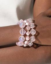 Load image into Gallery viewer, Cubed Cameo and Glittery Gala- Pink
