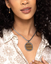 Load image into Gallery viewer, Pendant Puzzle and Pendant Paradox - Brown
