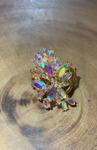 Load image into Gallery viewer, Flauntable Flare - Gold - LOP 02/2022
