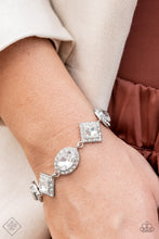 Load image into Gallery viewer, Fiercely 5th Avenue - Complete Trend Blend - 09/2022
