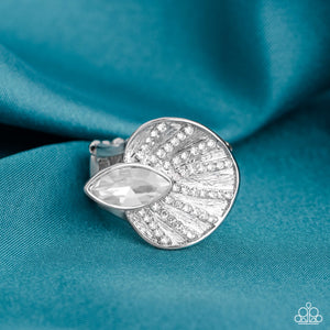 Fan Dance Dazzle - White - LOP