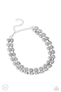 Glistening Gallery - White - LOP 11/2023