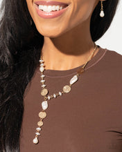 Load image into Gallery viewer, Executive Expression and Cosmopolitan Chic - Gold
