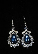 Load image into Gallery viewer, Award Winning Shimmer - Blue
